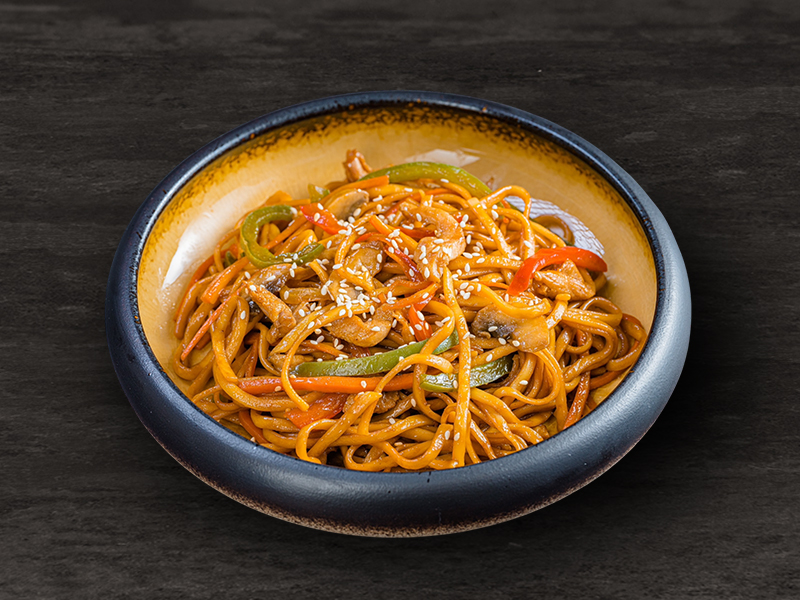 Лапша удон с курицей Лапша удон с курицей