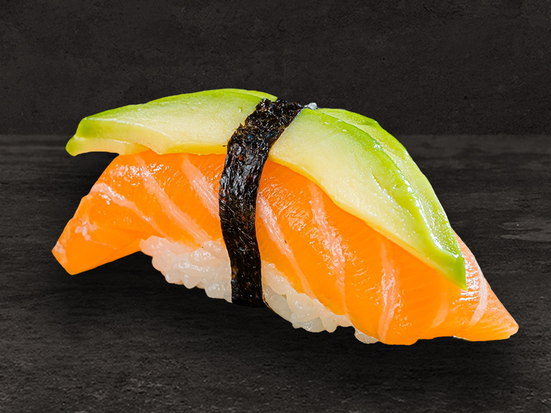 Суши Лосось с авокадо Суши Лосось с авокадо