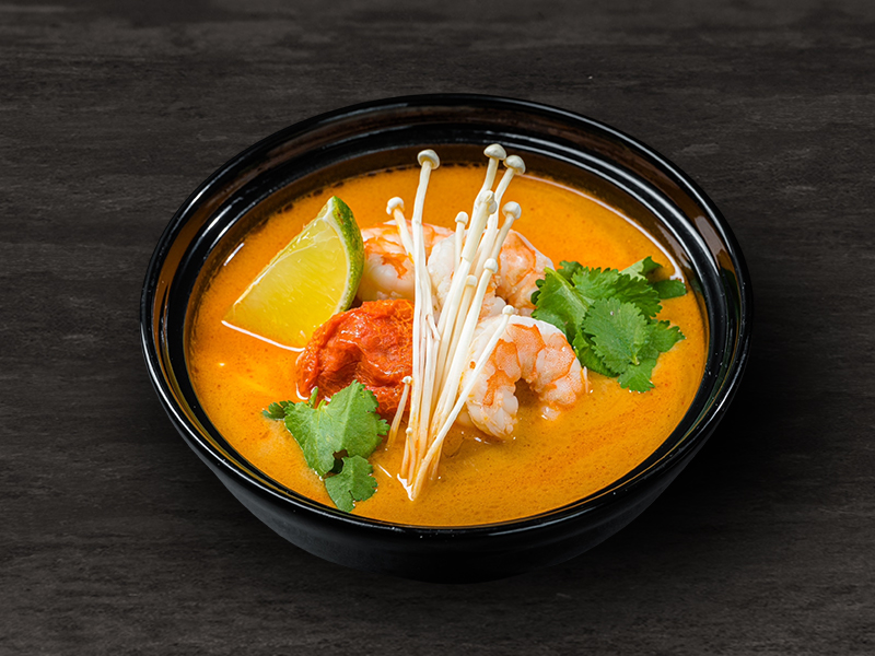 Суп Том Ям с тигровыми креветками Суп Том Ям с тигровыми креветками