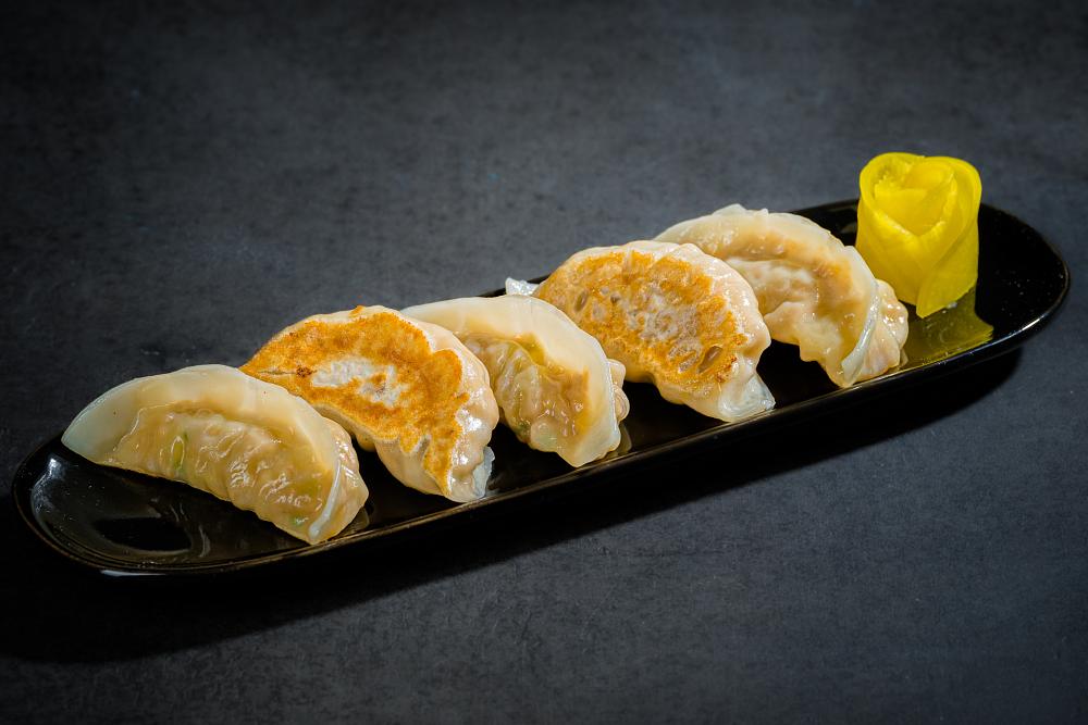 Гёдза ручной лепки с креветками