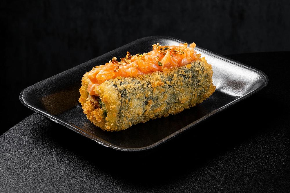 Хот дог с лососем