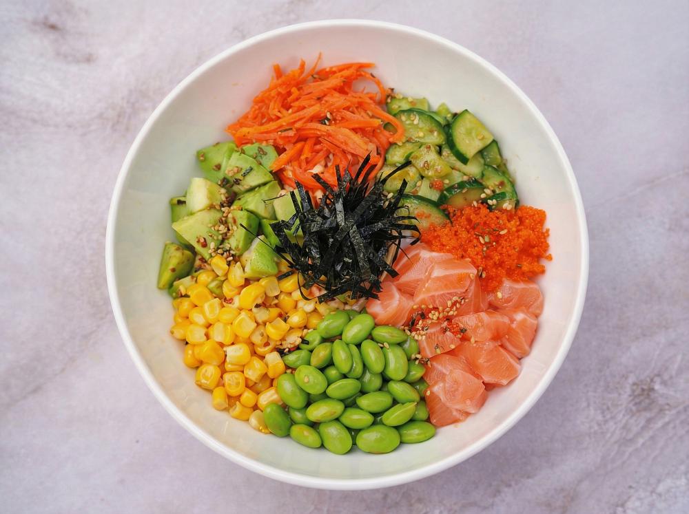  Поке с лососем